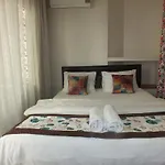 Apartment Taksim 9 *