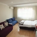 Apartment Taksim 9 *